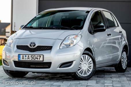 Toyota Yaris LIFT 1.  3 BENZYNA 2010