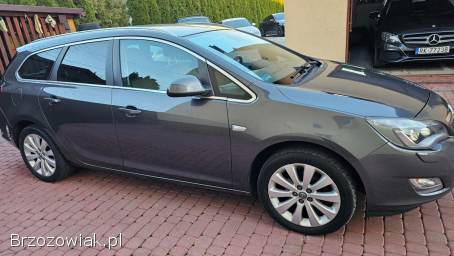 Opel Astra 1,  4T 140KM LPG 2011