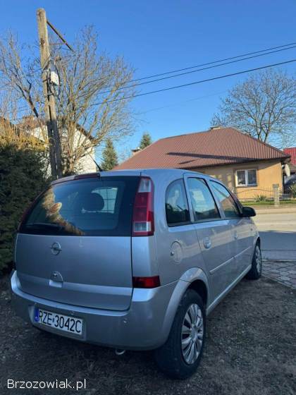 Opel Meriva 1.  6 benzyna 2005
