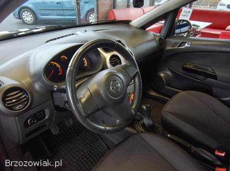 Opel Corsa 1.  2 benzyna 2012