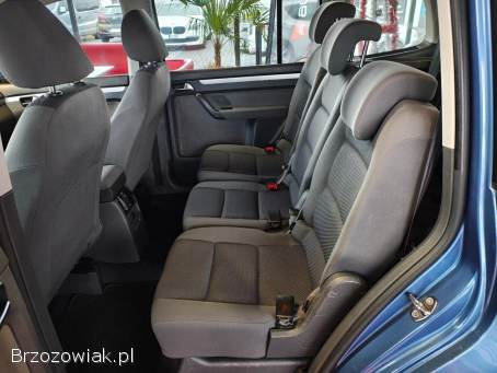 Volkswagen Touran 1.  6 tdi 2011