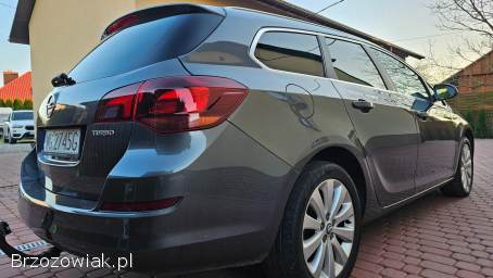 Opel Astra 1,  4T 140KM LPG 2011