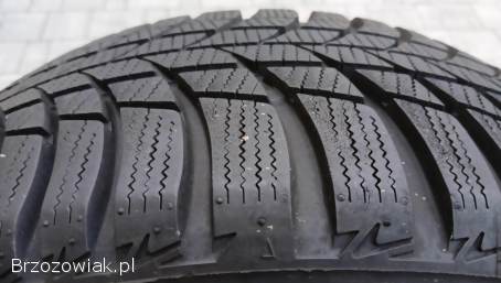 235/45r18 BRIDGESTONE PIRELLI,  4 opony zimowe 18 cali,  8mm