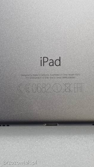 Tablet Apple iPad Pro 9,  7 A1673 A9X 128GB Space Gray