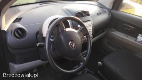 Daihatsu Sirion 1.  0 benzyna  2005