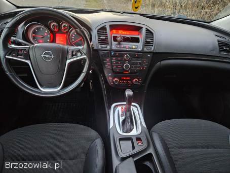 Opel Insignia 2.  0CDTI Automat 2010