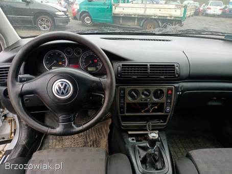 Volkswagen Passat 2.  0b+g 01r 2001