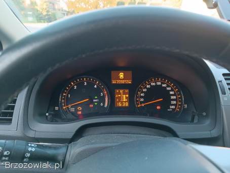 Toyota Avensis 2010