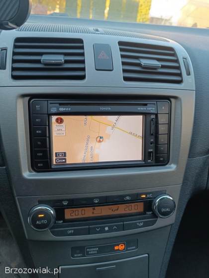 Toyota Avensis 2010