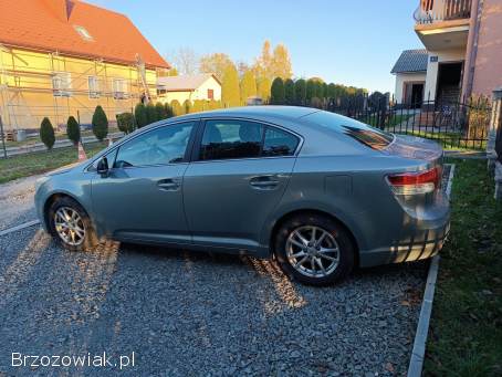 Toyota Avensis 2010