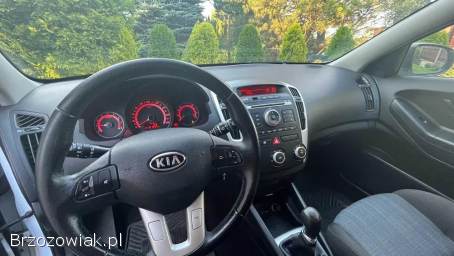 Kia Cee'd Proceed 2010