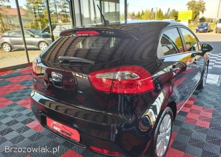 Kia Rio 2015