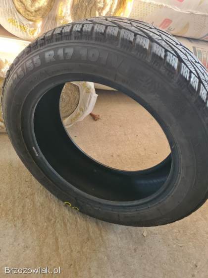 Opona zimowa 225/55r17 2023r