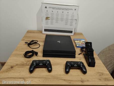 Okazja!  Konsola PS4 Pro + 2 pady i gra!  Playstation 4 Pro!  Gwarancja!