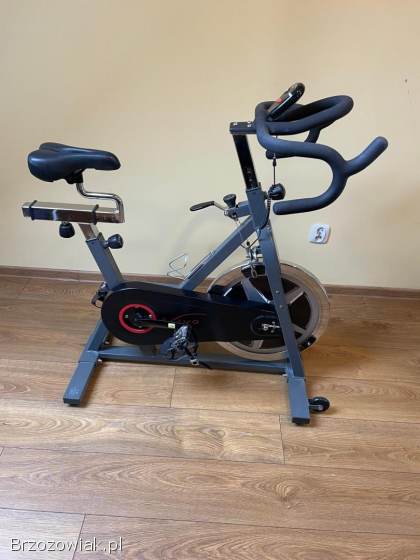 Rower spiningowy marki VIVO