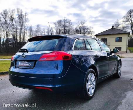 Opel Insignia 1,  8benzyna z lpg 2013