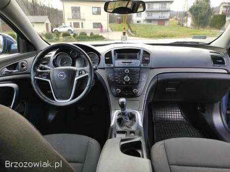 Opel Insignia 1,  8benzyna z lpg 2013