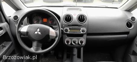 Mitsubishi Colt 1.  3  2009