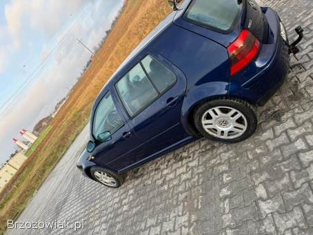 Volkswagen Golf IV 1.  6 SR 1999