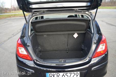 Opel Corsa Lift 1.  2 Benzyna 2011