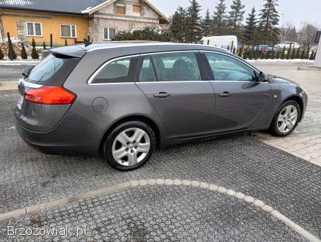 Opel Insignia Sports Tourer 2009