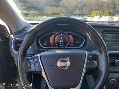 Volvo V40 D2 2012
