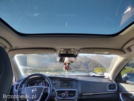 Volvo V40 D2 2012