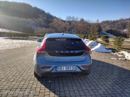 Volvo V40 D2 2012
