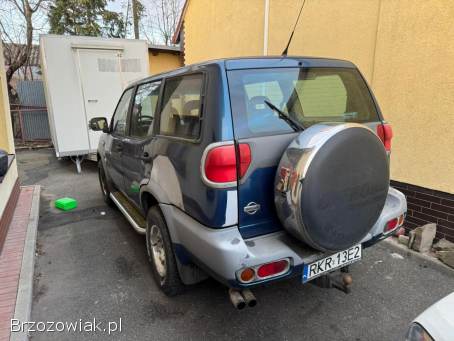 Nissan Terrano II 2000