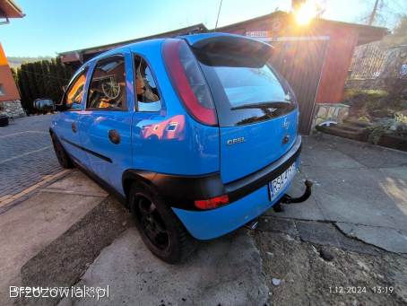 Opel Corsa C 1.  4 90km lpg  2000