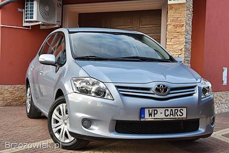 Toyota Auris Lift 1.  33 vvt-i 2010