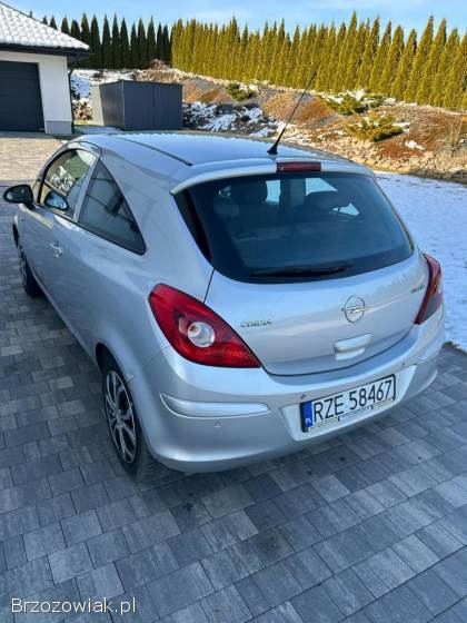 Opel Corsa D 2009