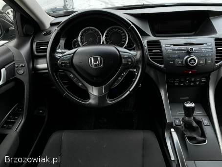 Honda Accord 2.  0i-VTEC 156KM  2014