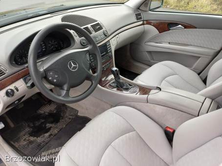 Mercedes-Benz Klasa E W211 2.  2 CDI 2003