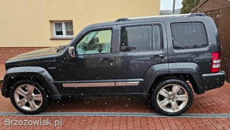 Jeep Liberty KK 4x4 3,  7 205KM 2011