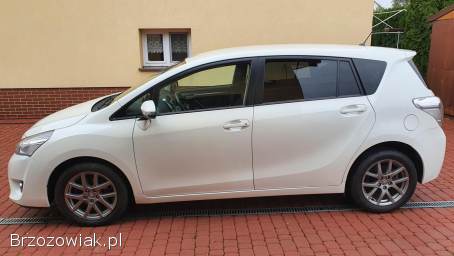 Toyota Verso 2.  0D4D 124KM 7os 2013