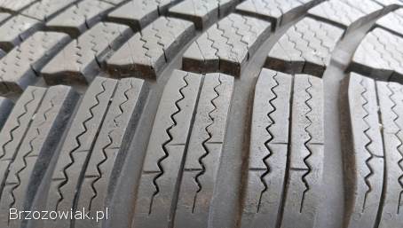 215/55r17 bridgestone,  2 opony zima 17 cali,  jak NOWE,  -  8mm,  2022r