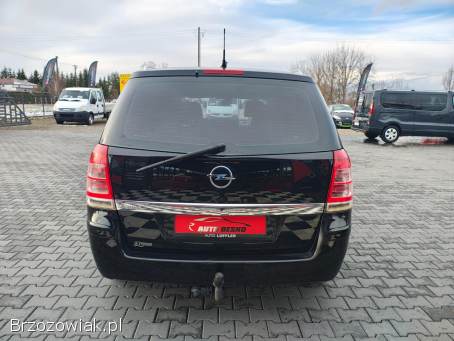 Opel Zafira 1.  8benzyna 7osób 2010