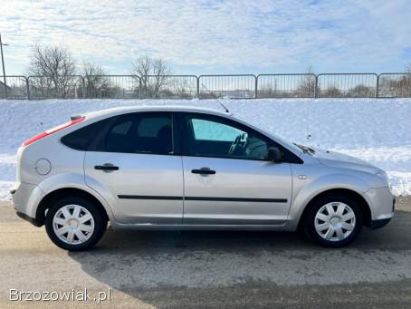 Ford Focus 1.  6B 101km 2004