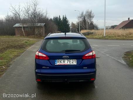 Ford Focus 1.  0 125km 2014