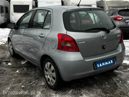 Toyota Yaris 1.  3VVT-i 87KM  2007