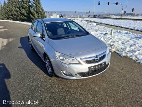 Opel Astra J 1.  7 CDTI Alu 2012