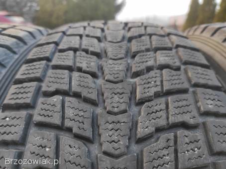 Opony zimowe Dunlop Grandtrek SJ6 225/60r18