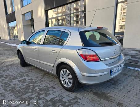 Opel Astra H 2004