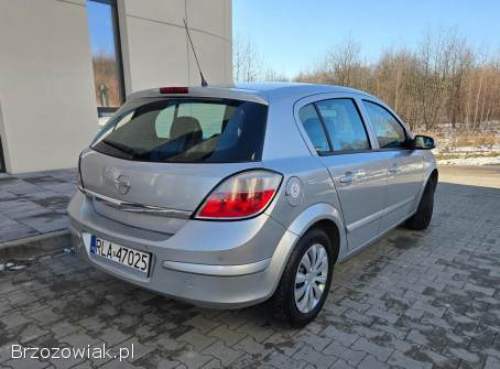 Opel Astra H 2004