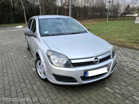 Opel Astra H 2004