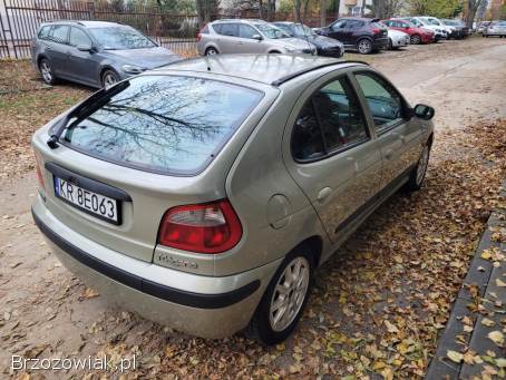 Renault Megane Initiale 1.  6 ben 2001