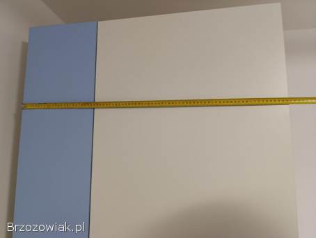 Łóżko z materacem 90x200,  szafa