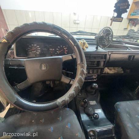 Lada Niva 1998