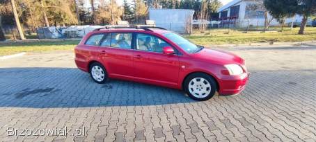 Toyota Avensis 2.  0i 2005